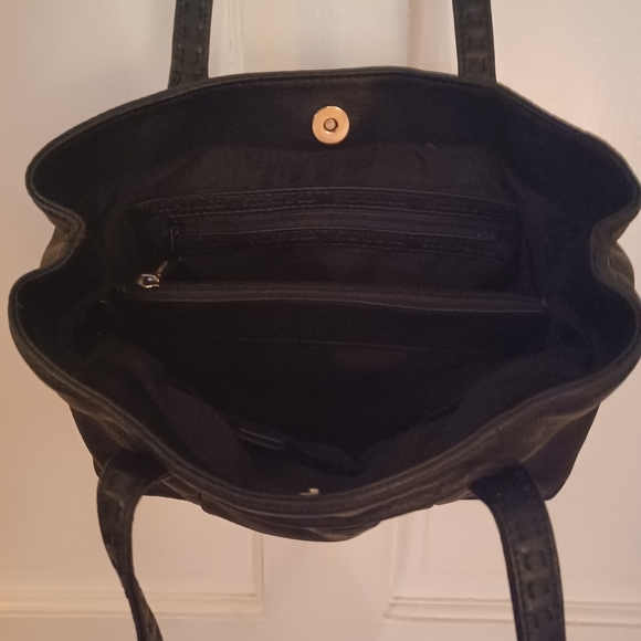 Stone & Co. Black Shoulder Bag - Picture 6 of 11